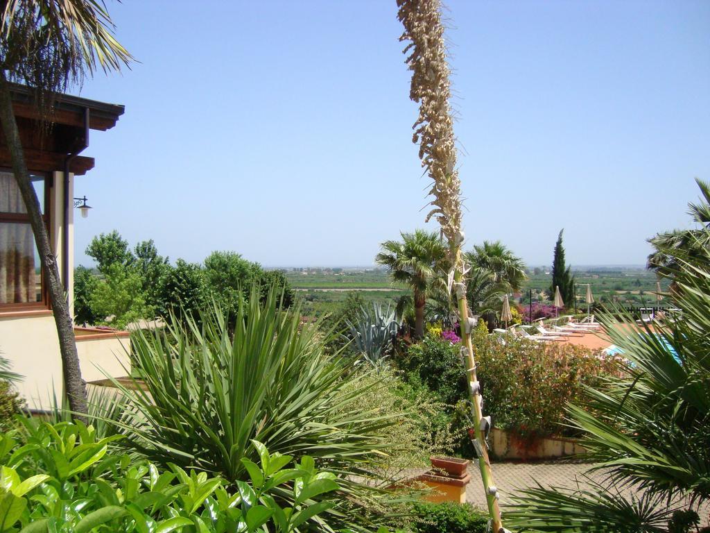 Tenuta Colle Degli Ulivi Sibari Ruang foto